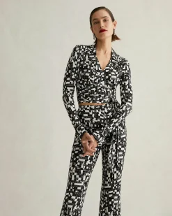 Bobbie Wrap Top In Tiny Dvf 50Th Crossword Black
