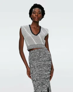 Claud Crochet Top