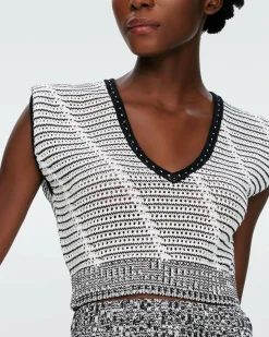 Claud Crochet Top