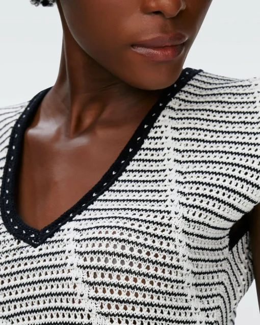 Claud Crochet Top