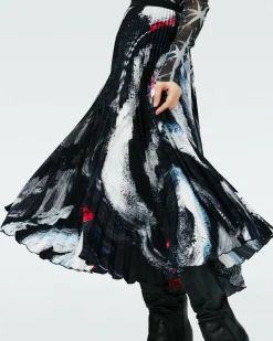 Mykola Skirt