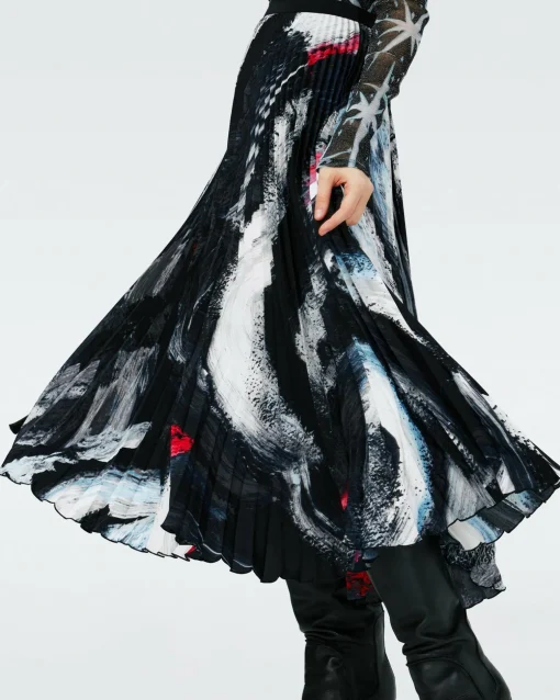 Mykola Skirt